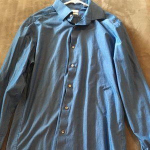 Calvin Klein Men’s Slim Fit Long Sleeve